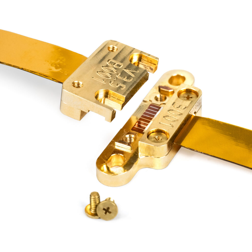Tabbi/® connector